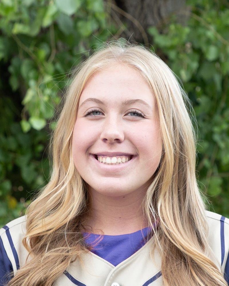 Brooke Warney, #45, C / 1B, Foothill Gold 2030